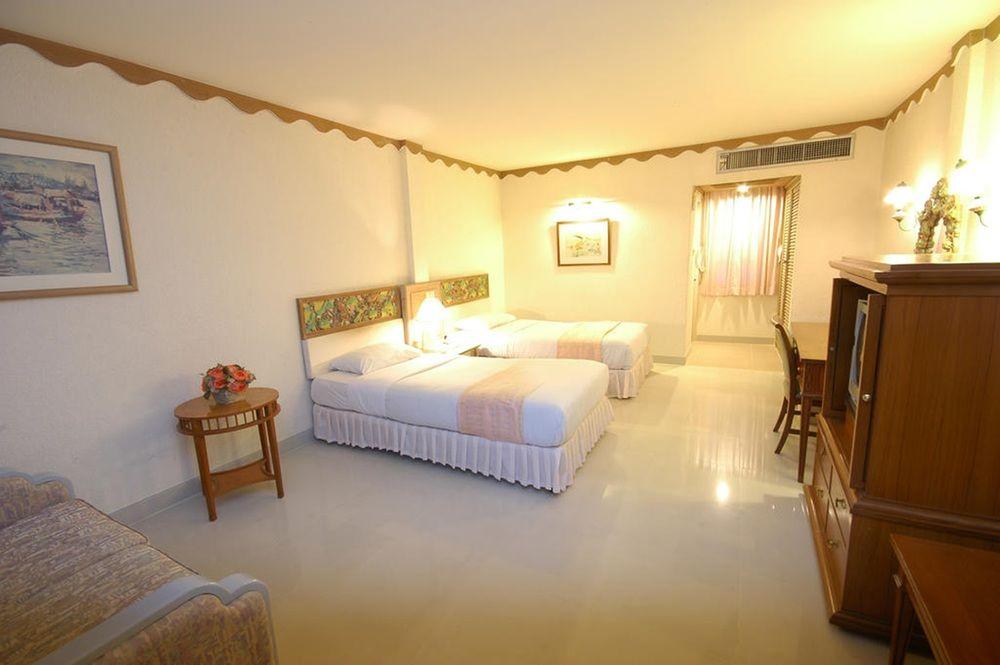 Lopburi Inn Hotel Kültér fotó